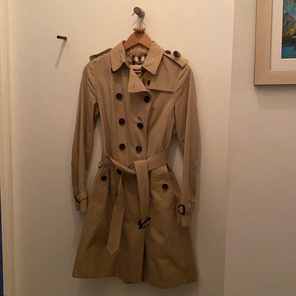 Burberry Sandringham Long Trench Coat